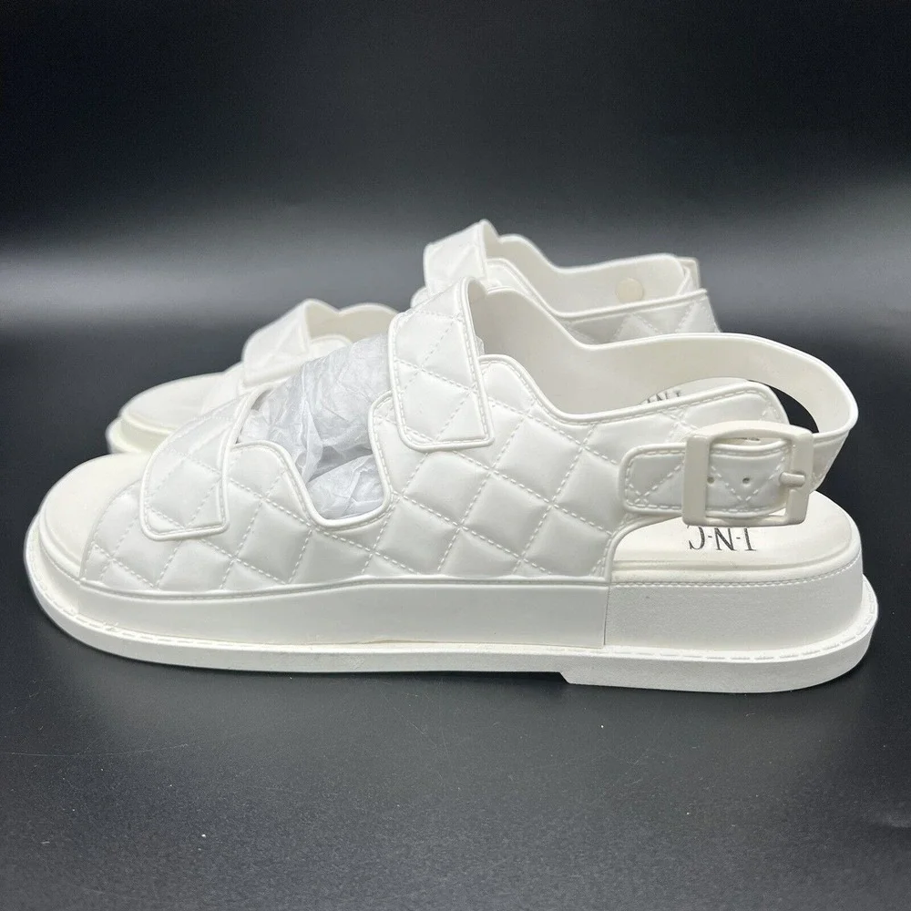 INC‎ International Concepts Liyanap White Quilted Jelly Sandals Womens 8 M